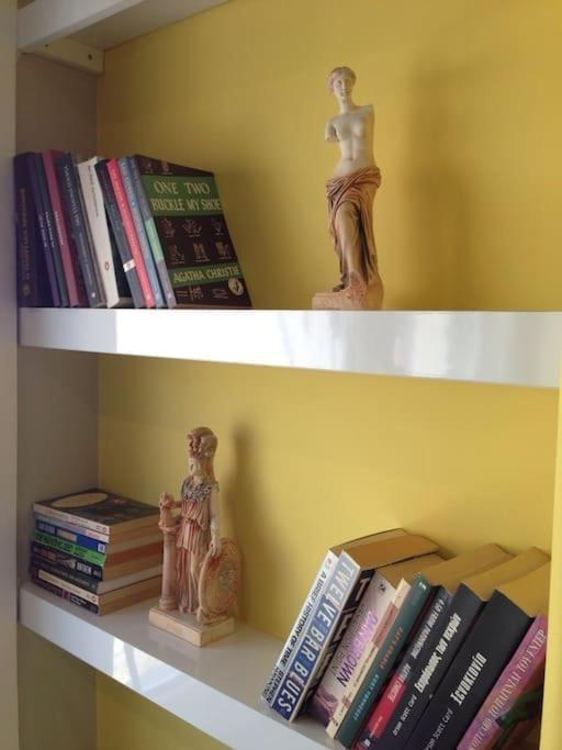 Athens Plaka Modern Decorated Apartment Buitenkant foto