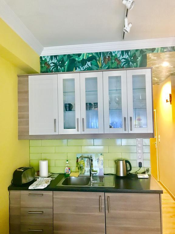 Athens Plaka Modern Decorated Apartment Buitenkant foto